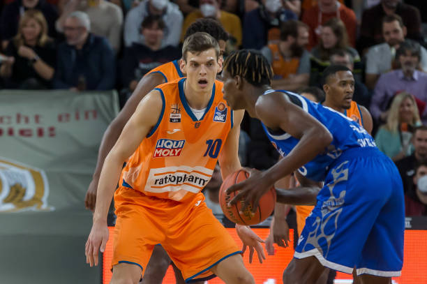 而青年选手 而青年选手