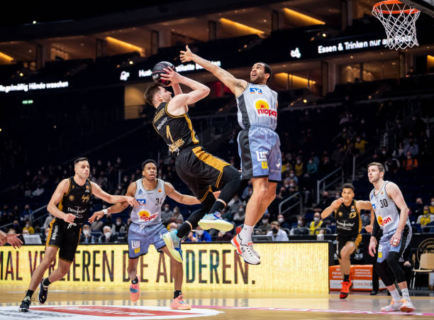 在高水平的 在高水平的