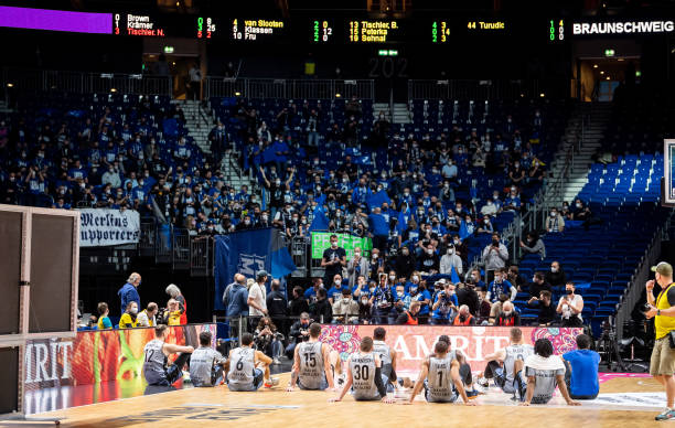 价的碰撞 价的碰撞