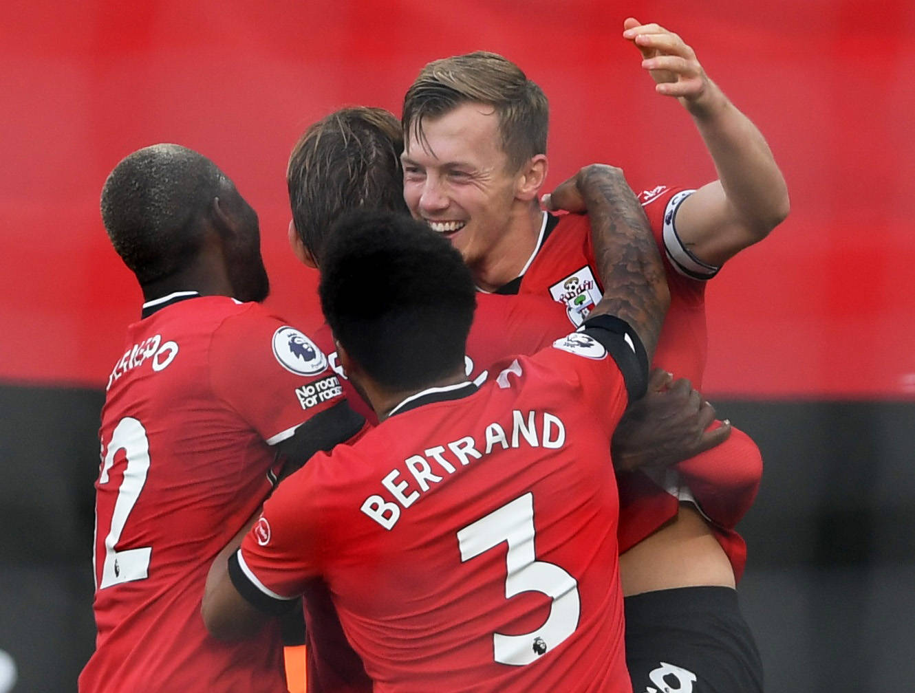 致力于年轻 致力于年轻