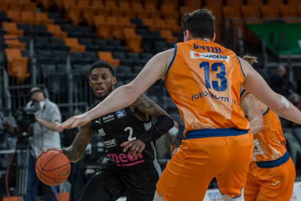 的热闹与活 的热闹与活